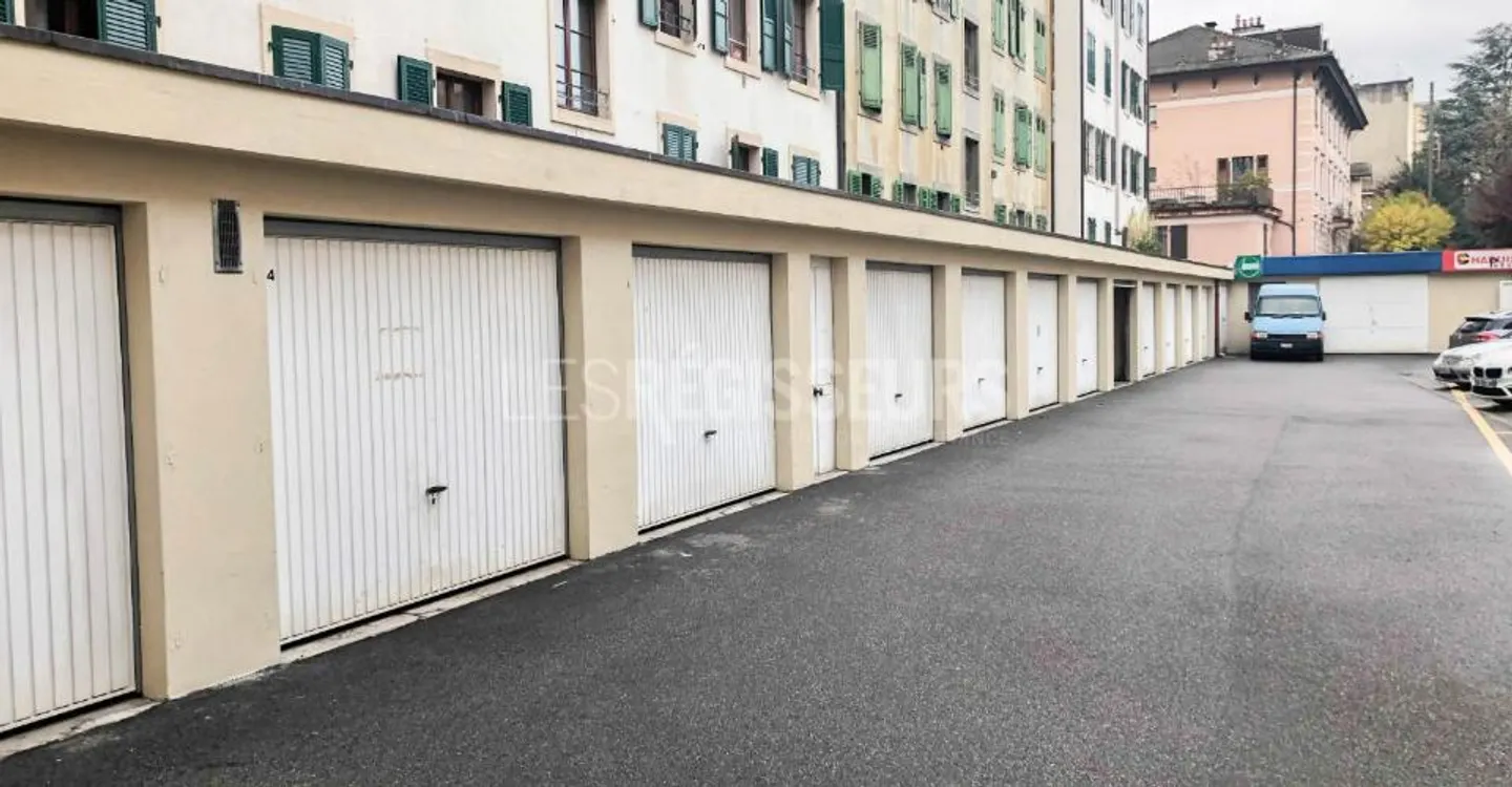 Parkplatz in Servette - Foto 1 von 1