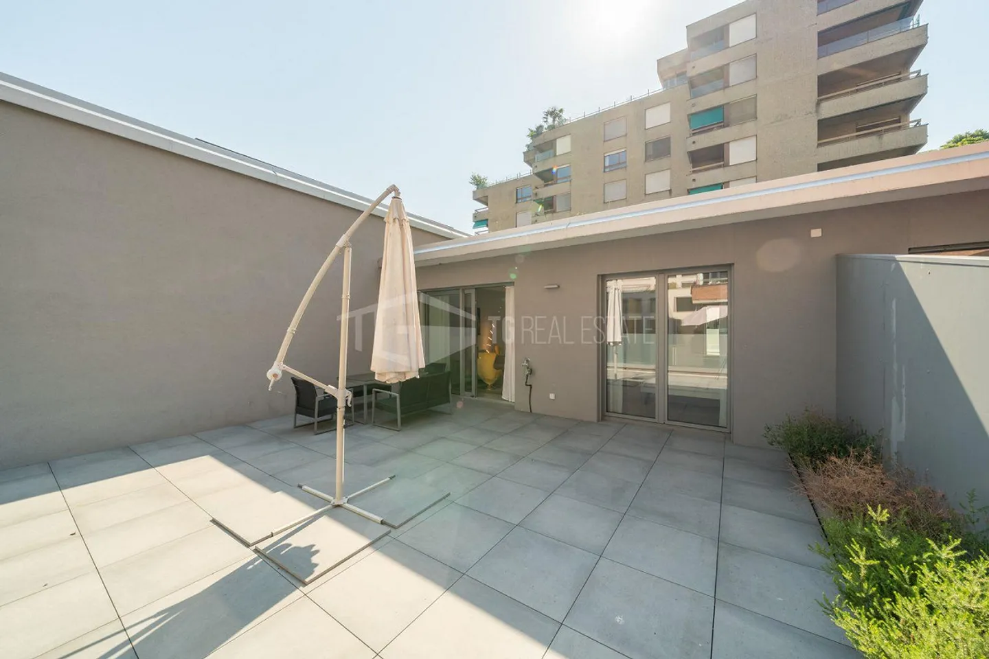 APPARTEMENT DANS LE PARADIS MEUBLÉ - Photo 13 sur 17