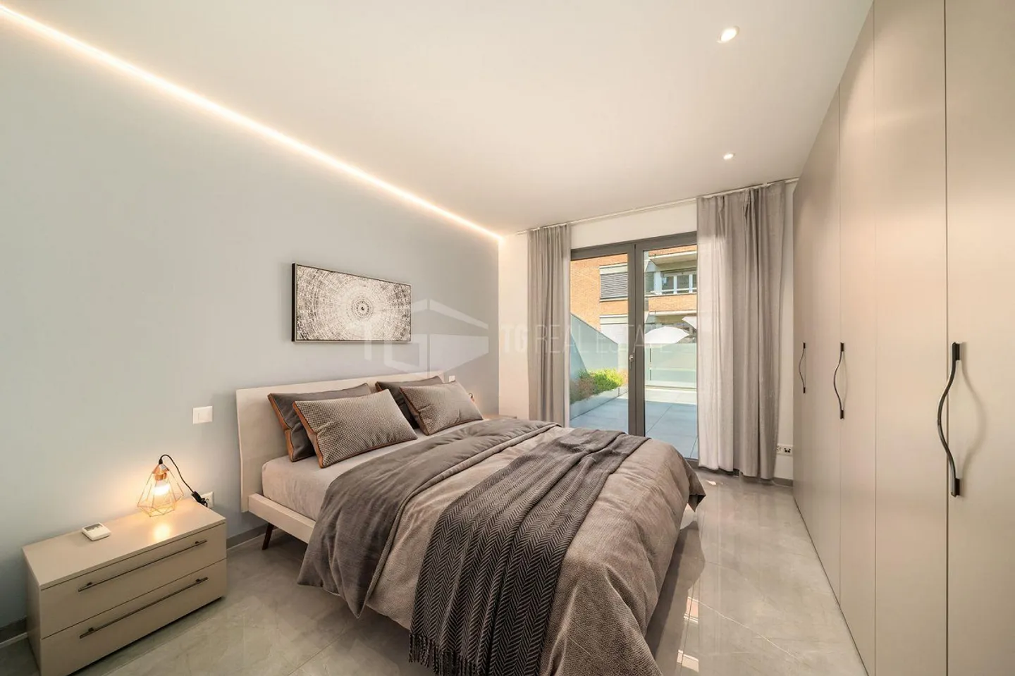 APPARTEMENT DANS LE PARADIS MEUBLÉ - Photo 9 sur 17