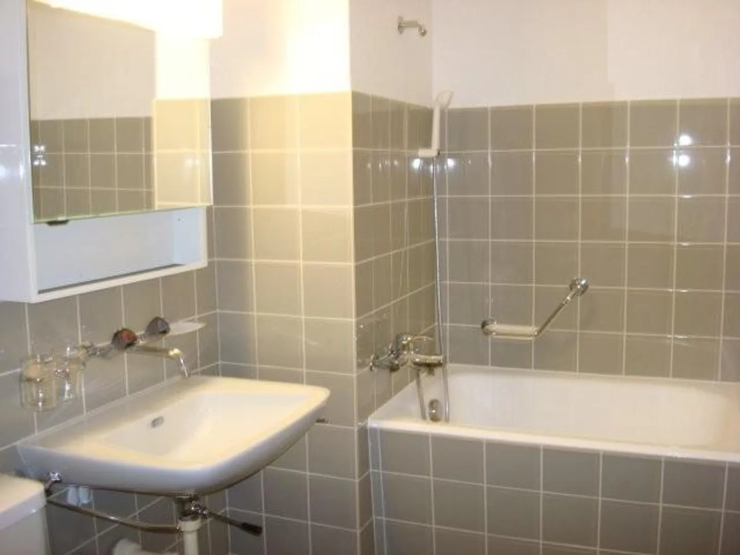 Charmante Wohnung in Dietikon - Foto 4 von 5
