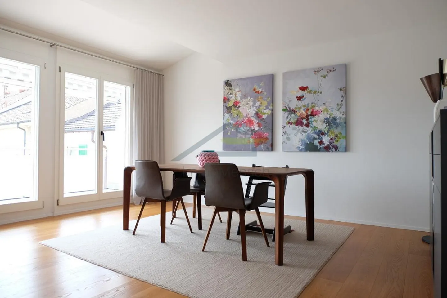 Renovated modern stylish maisonette apartment in the heart of St. Johann - Photo 8 of 12