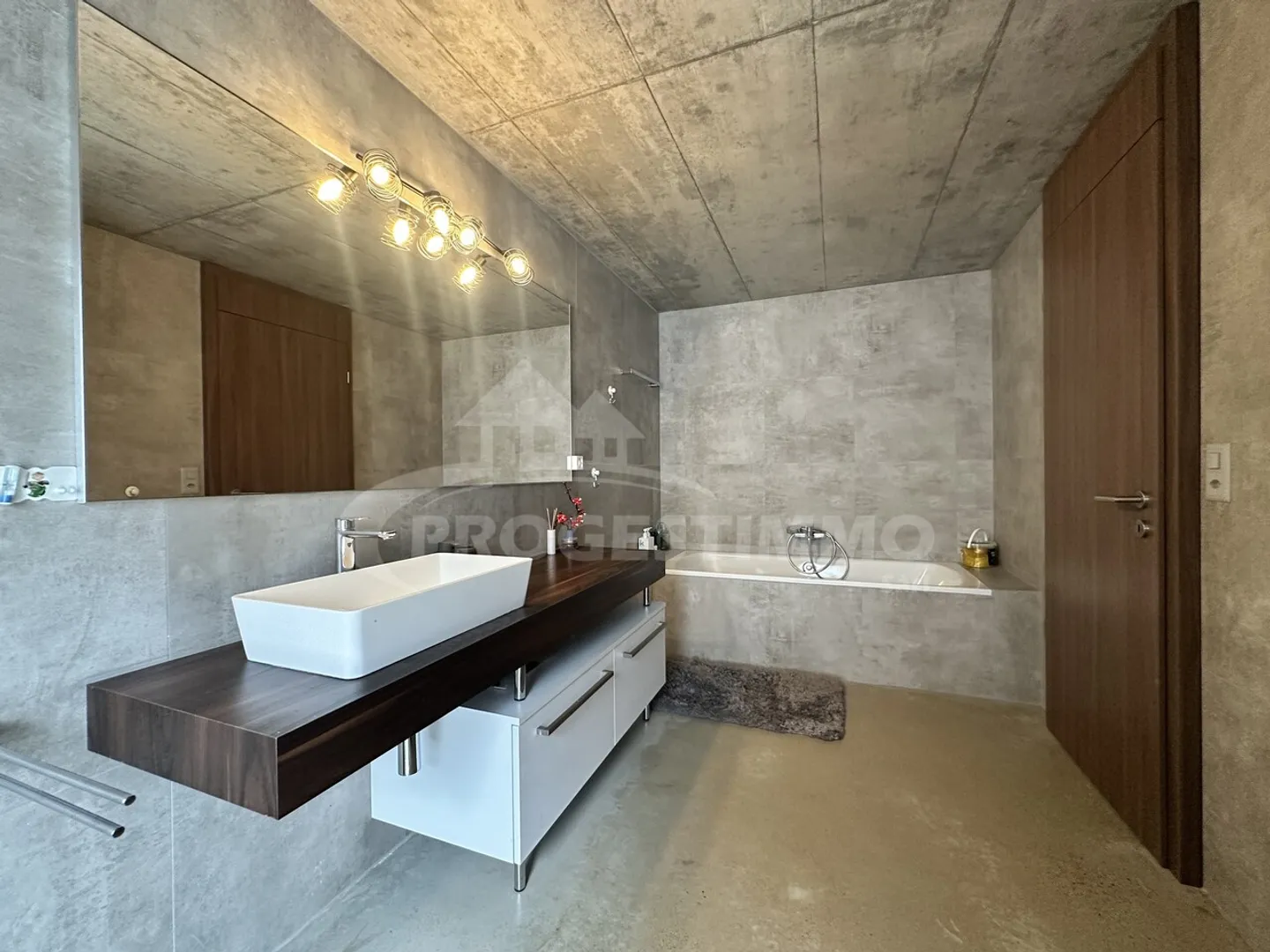 HELLUND MODERN - VISTA IMCOMPARABILE - Foto 14 di 18