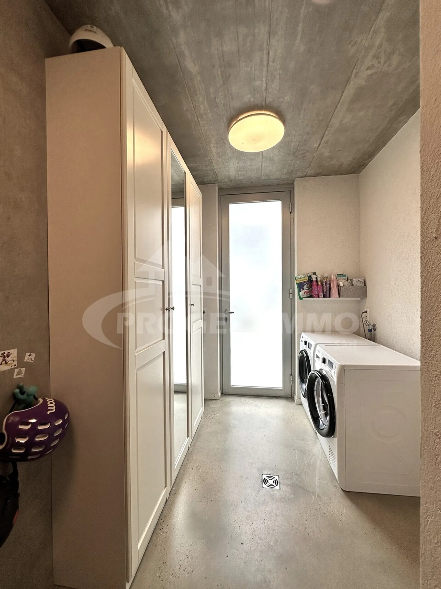 HELLUND MODERN - VISTA IMCOMPARABILE - Foto 18 di 18