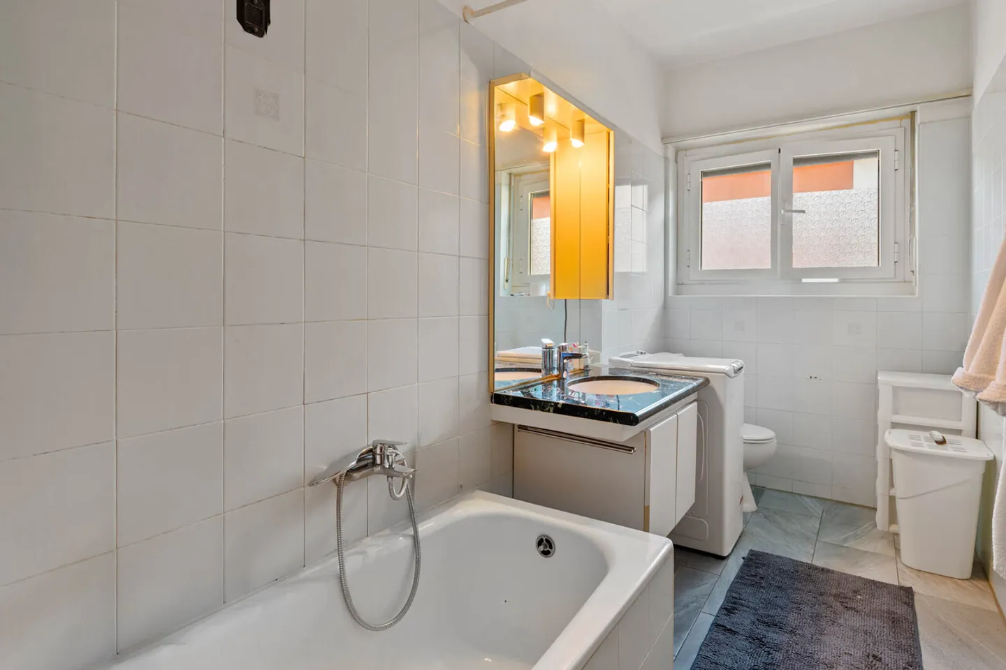 Immeuble collectif avec 12 appartements - Photo 5 sur 7