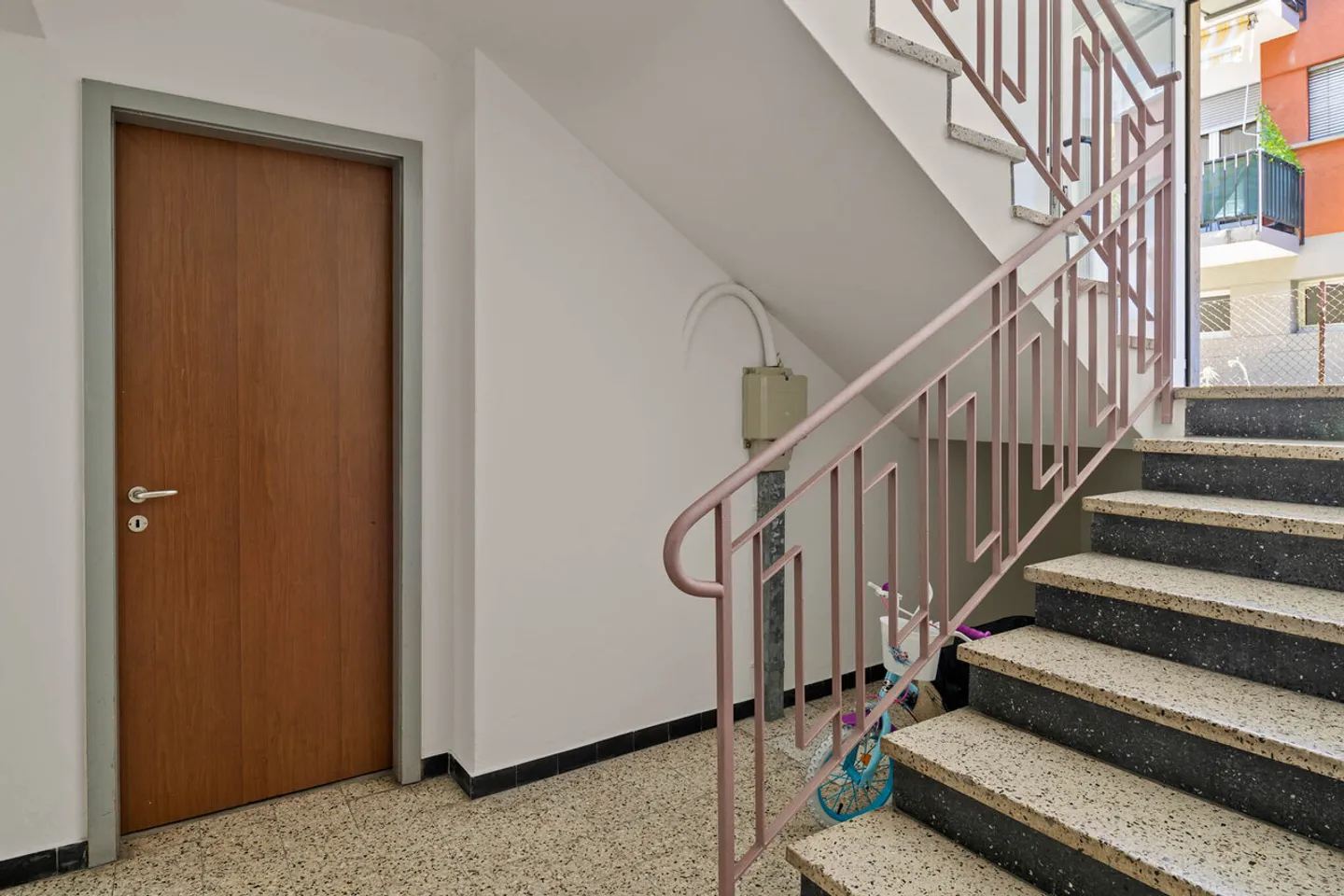 Immeuble collectif avec 12 appartements - Photo 6 sur 7