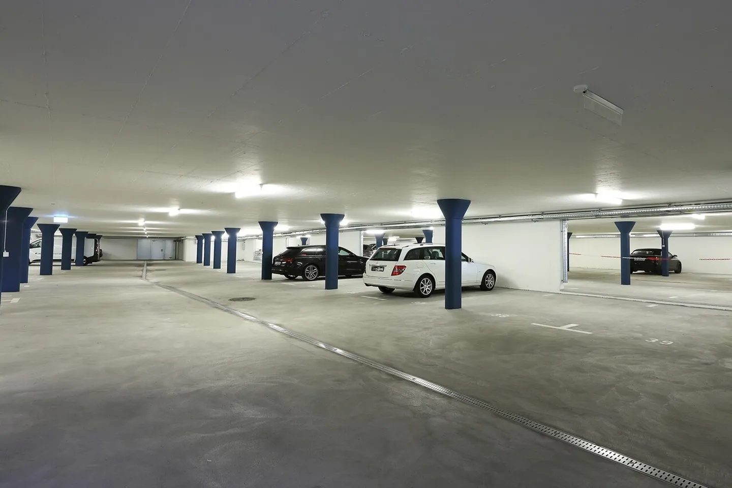 «Ihre Suche endet hier!» - Foto 3 von 3