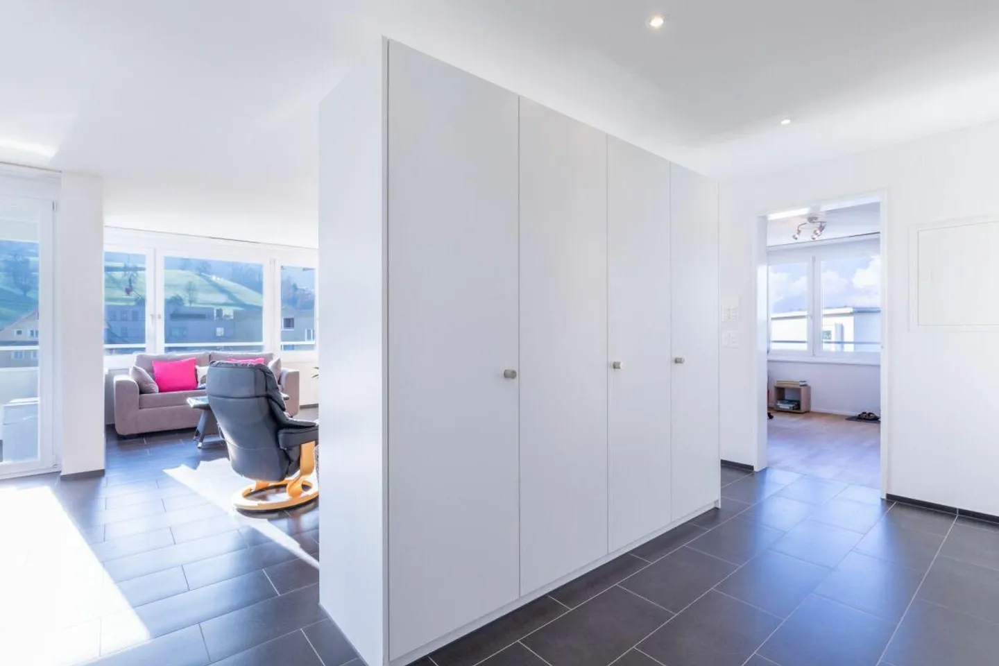 Gepflegte Wohnung mit schönem Ausblick - Foto 10 von 12