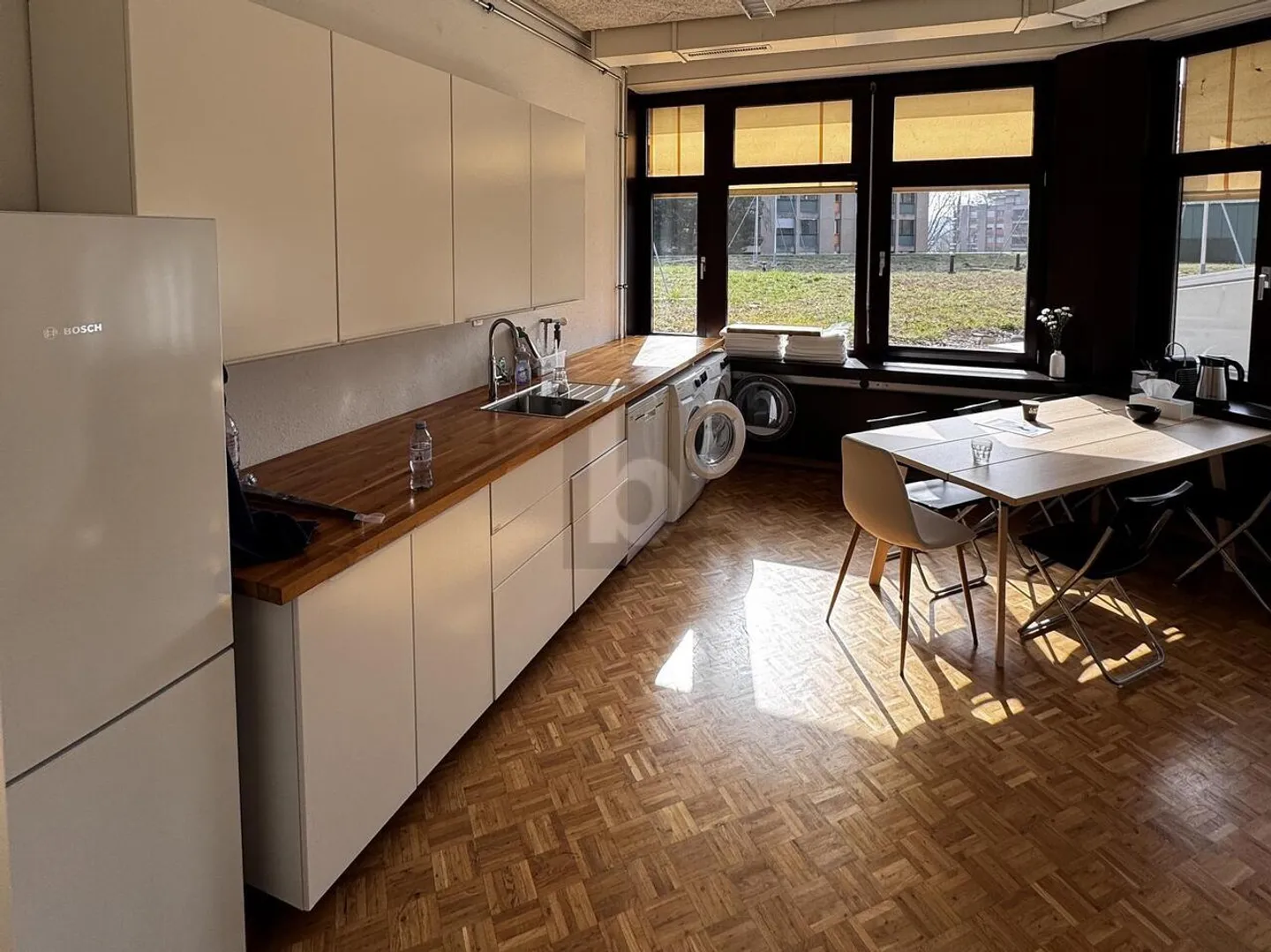 Furnished Practice Room in Central Location - Photo 4 of 5