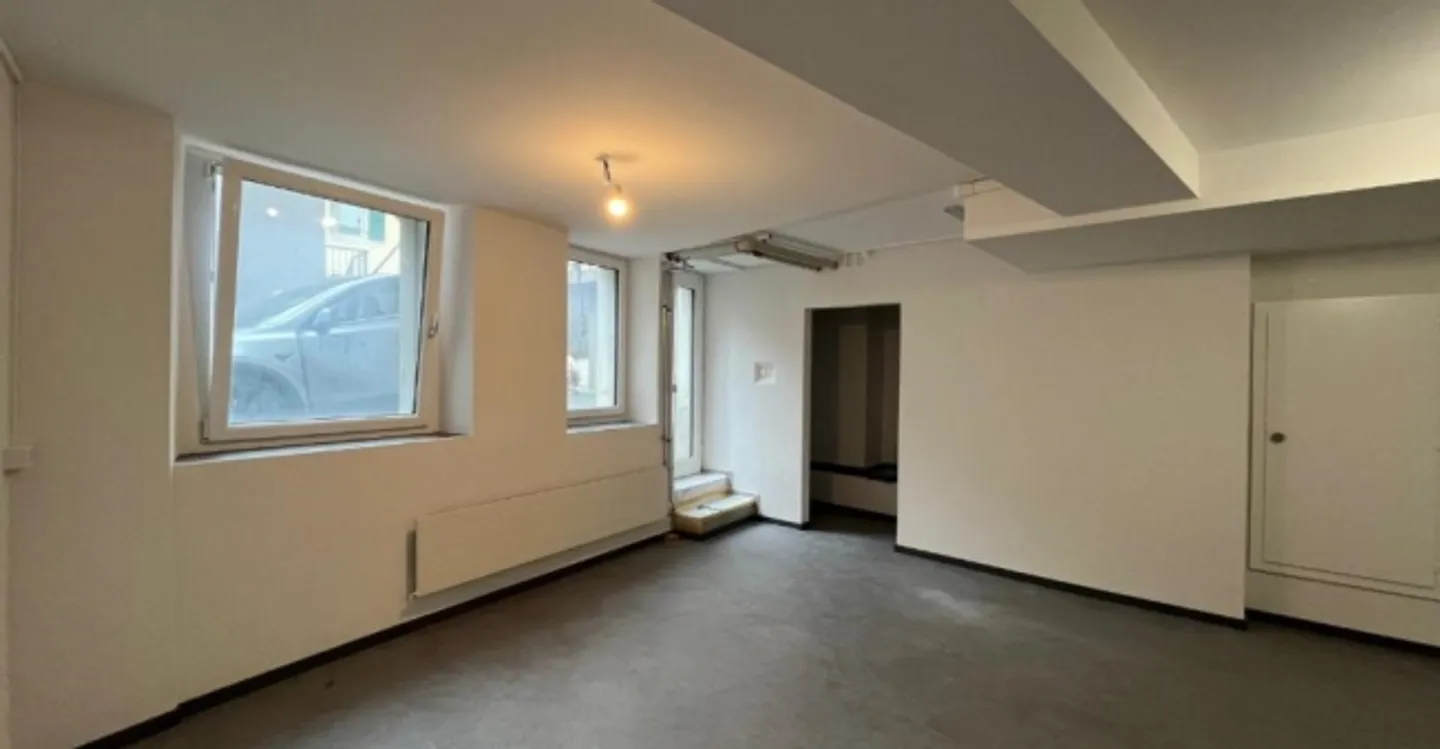 Shop for rent - Photo 5 of 6