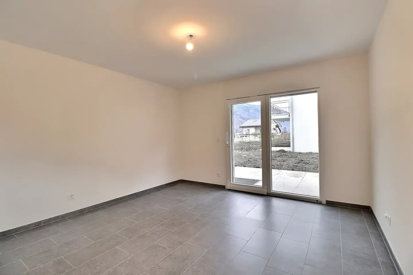 Wunderschöne 1-Zimmer-Wohnung im Erdgeschoss - Foto 2 von 4
