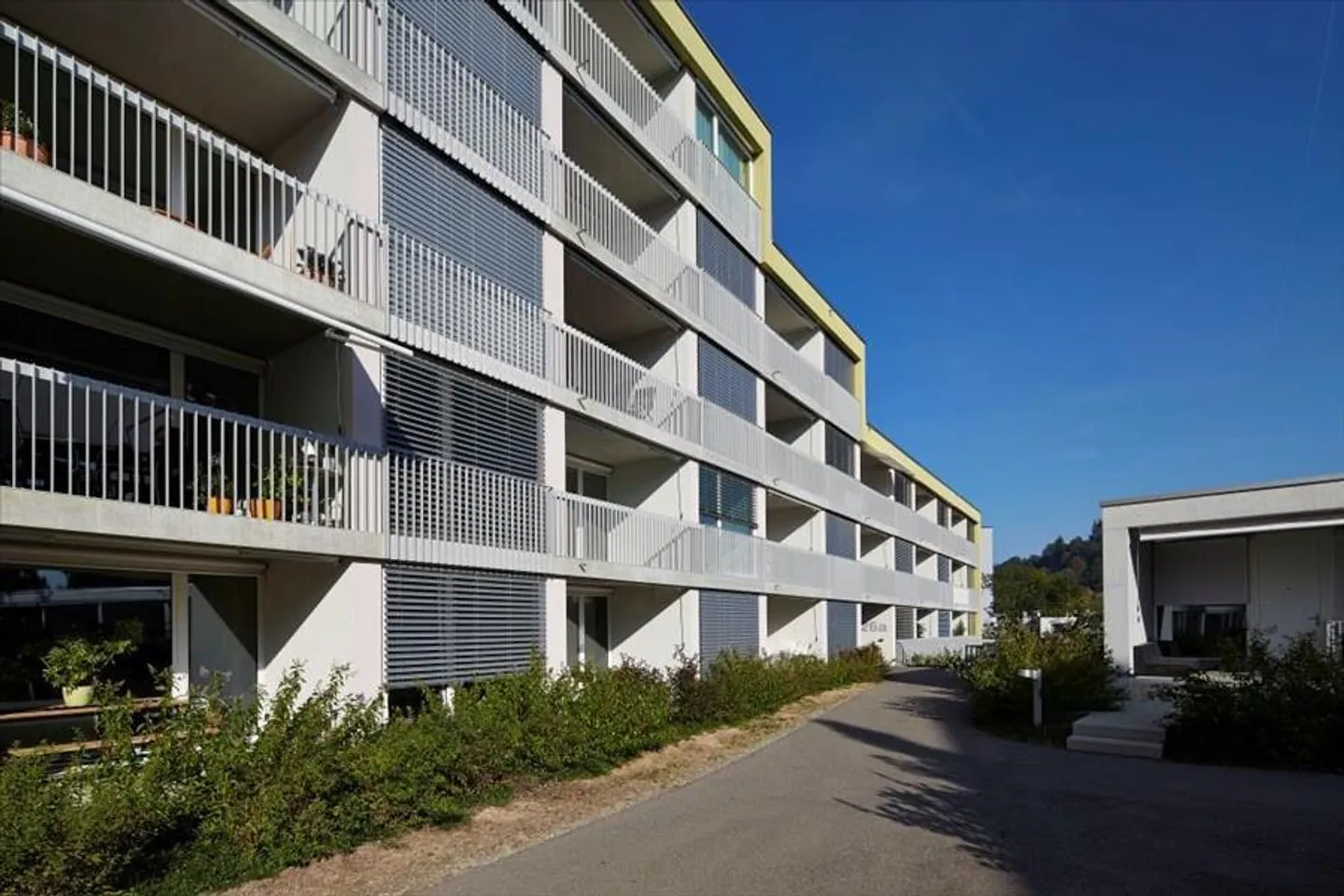 The perfect apartment in a perfect location! - Photo 1 of 5