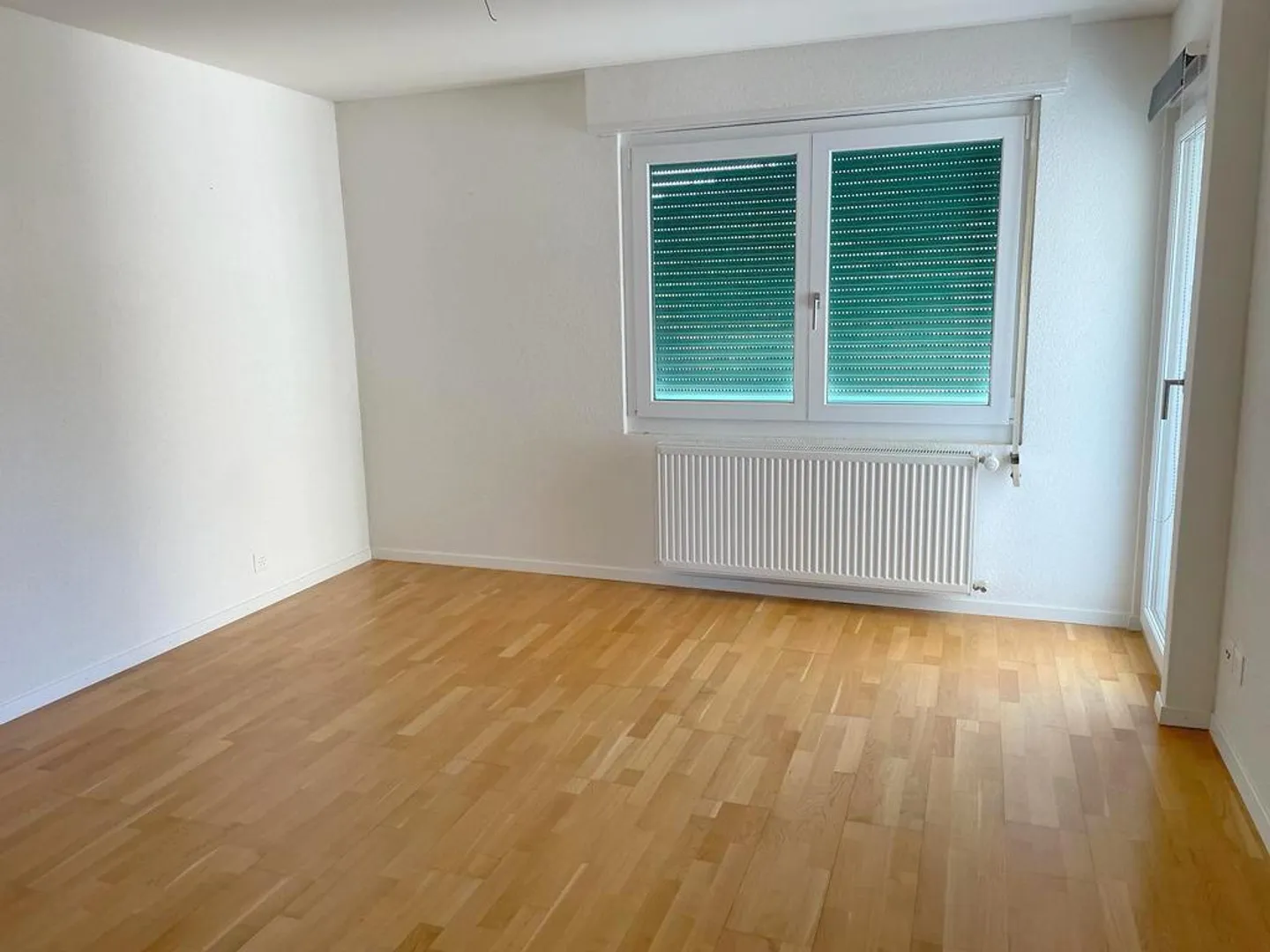 Maison de famille en rangée de 4,5 pièces - Photo 3 sur 5
