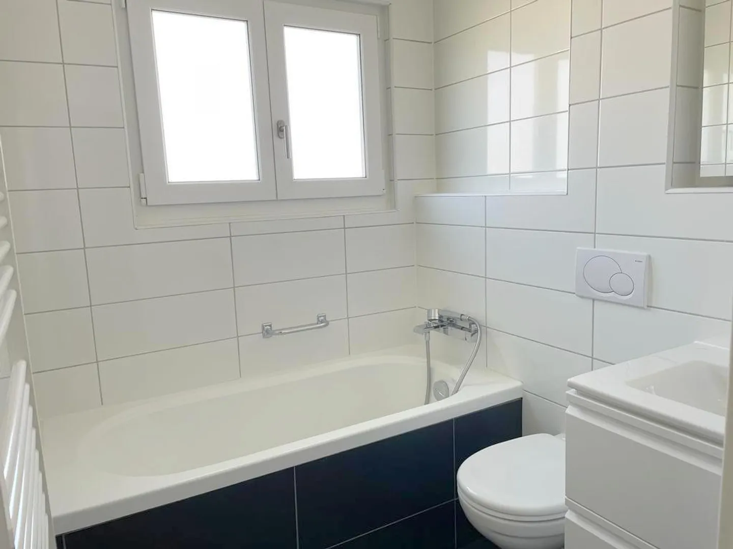 Maison de famille en rangée de 4,5 pièces - Photo 4 sur 5