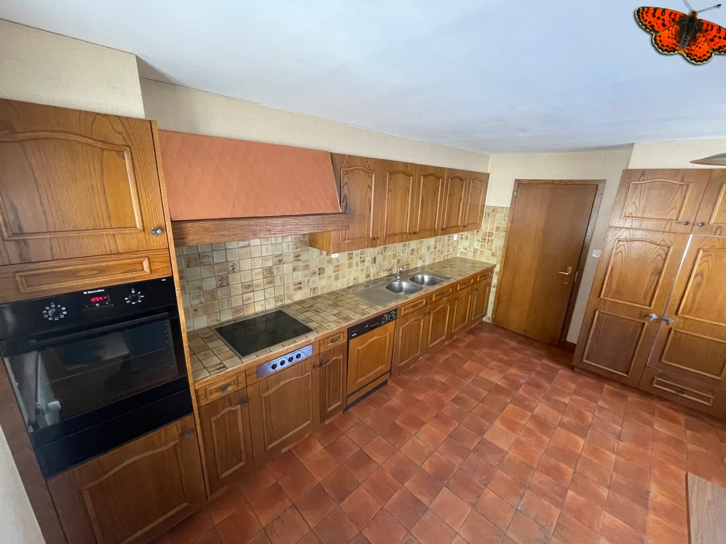 Fascino rurale assicurato - Grande appartamento 5 ½ locali nel centro di Charmey! - Foto 3 di 9