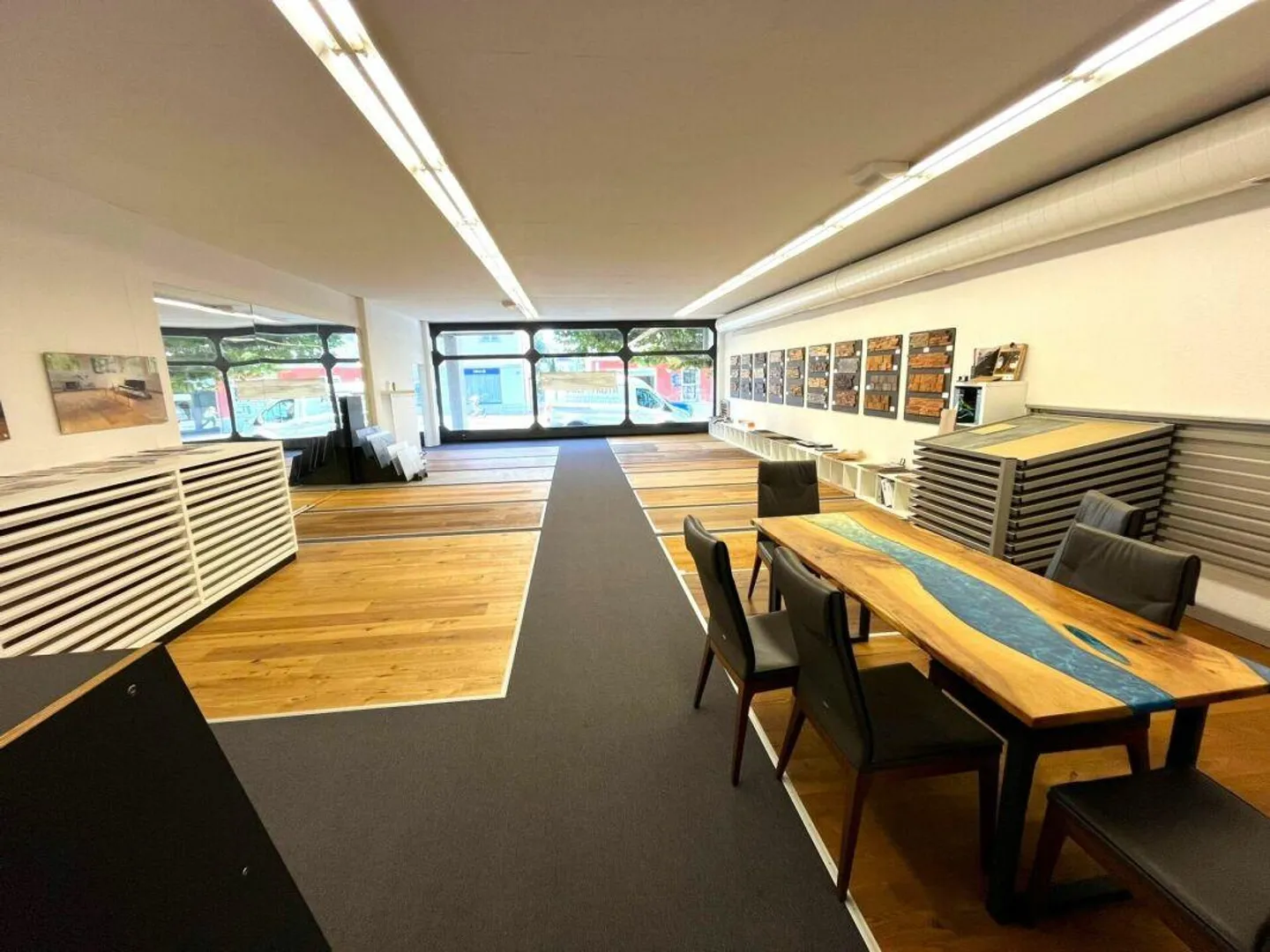Spazio commerciale - 355 m² - Foto 9 di 10