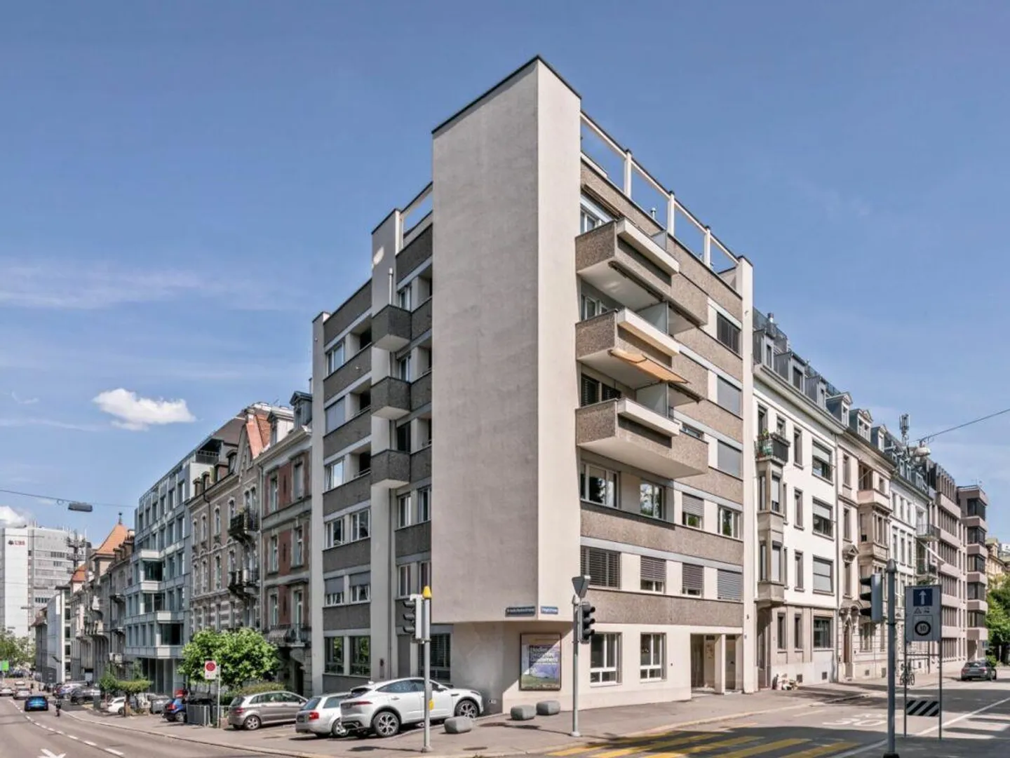 Grosszügige Bürofläche in zentraler Lage - Foto 1 von 8