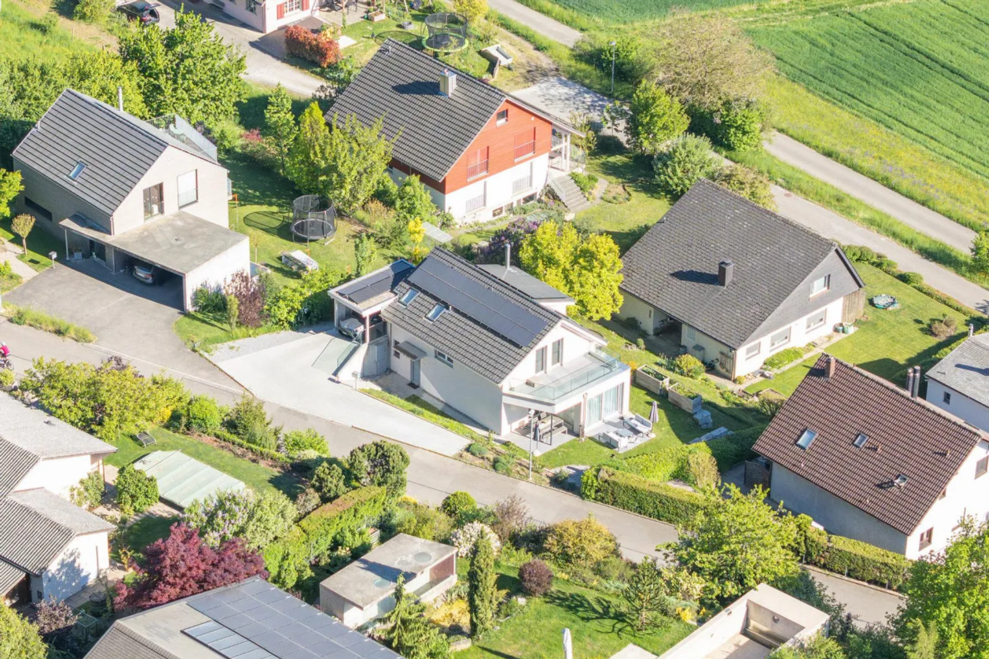 6 ½ Casa unifamiliare con galleria - Foto 1 di 16