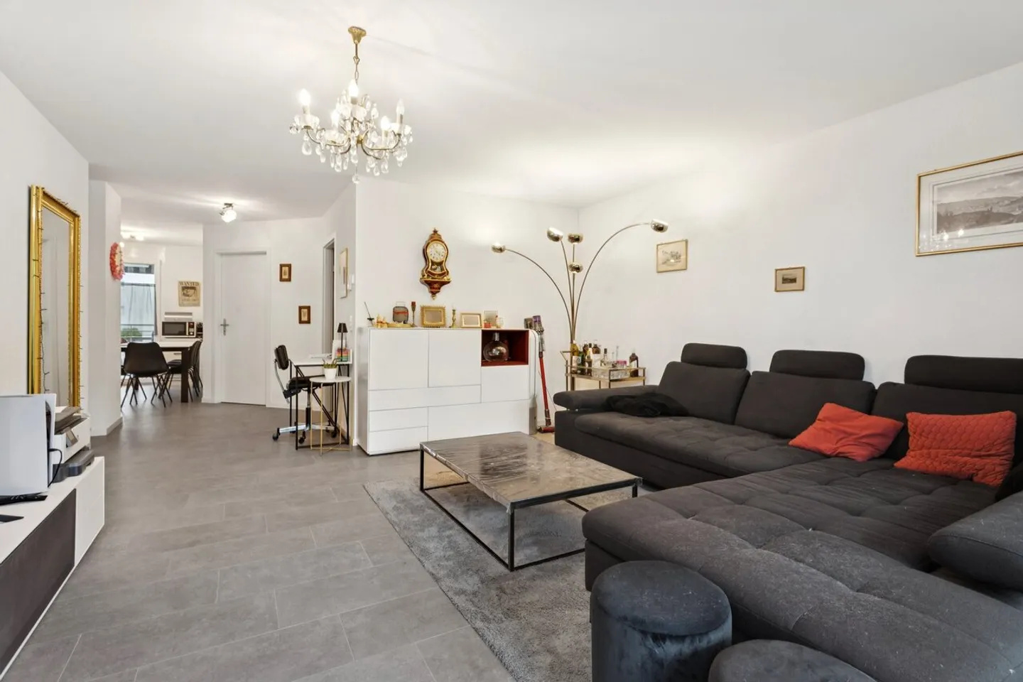 2.5 pces à Avenches avec terrasse, jardin et balcon privatif - Photo 7 sur 12