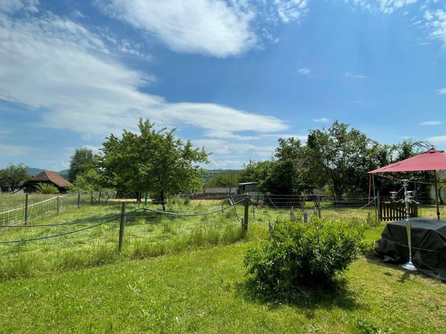 Property with existing structures - ideal for a new construction project - Photo 2 of 5