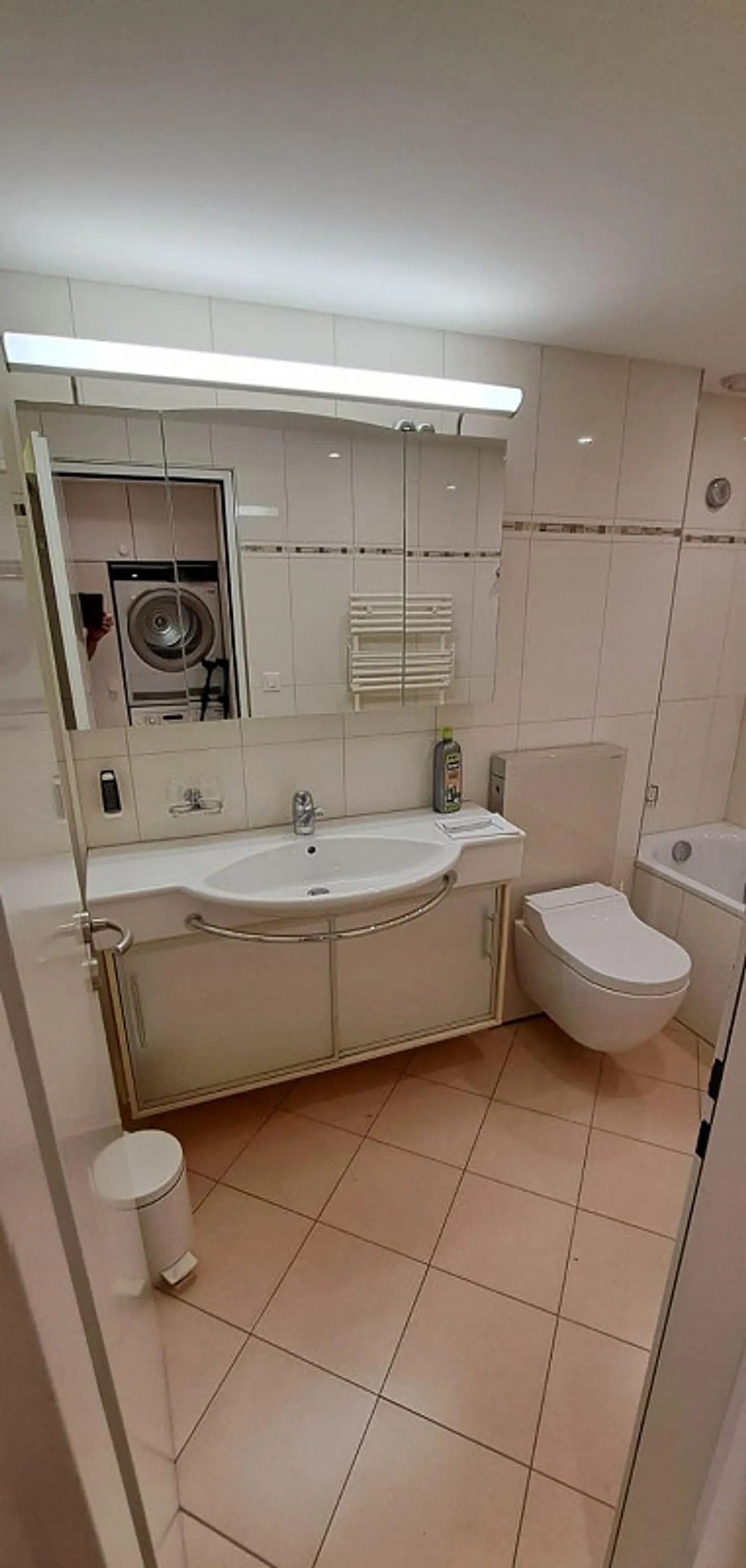 Appartement 5 1/2 pièces avec grand patio - Photo 6 sur 9