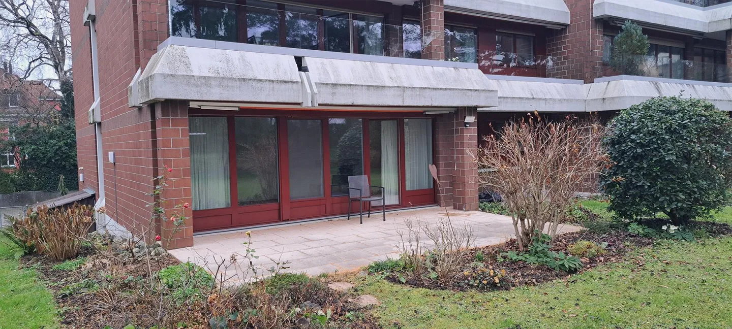 Appartement 5 1/2 pièces avec grand patio - Photo 8 sur 9