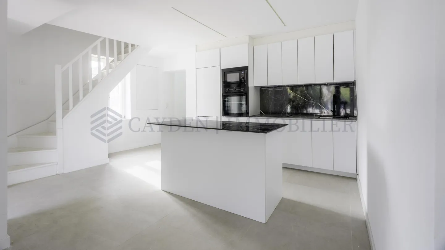 Renoviertes Haus mit Garten und unabhängiger Wohnung - Foto 3 von 11