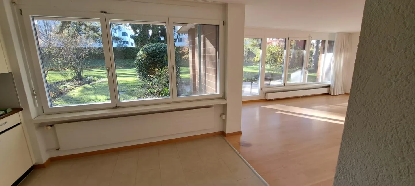 Appartement 5 1/2 pièces avec grand patio - Photo 3 sur 9