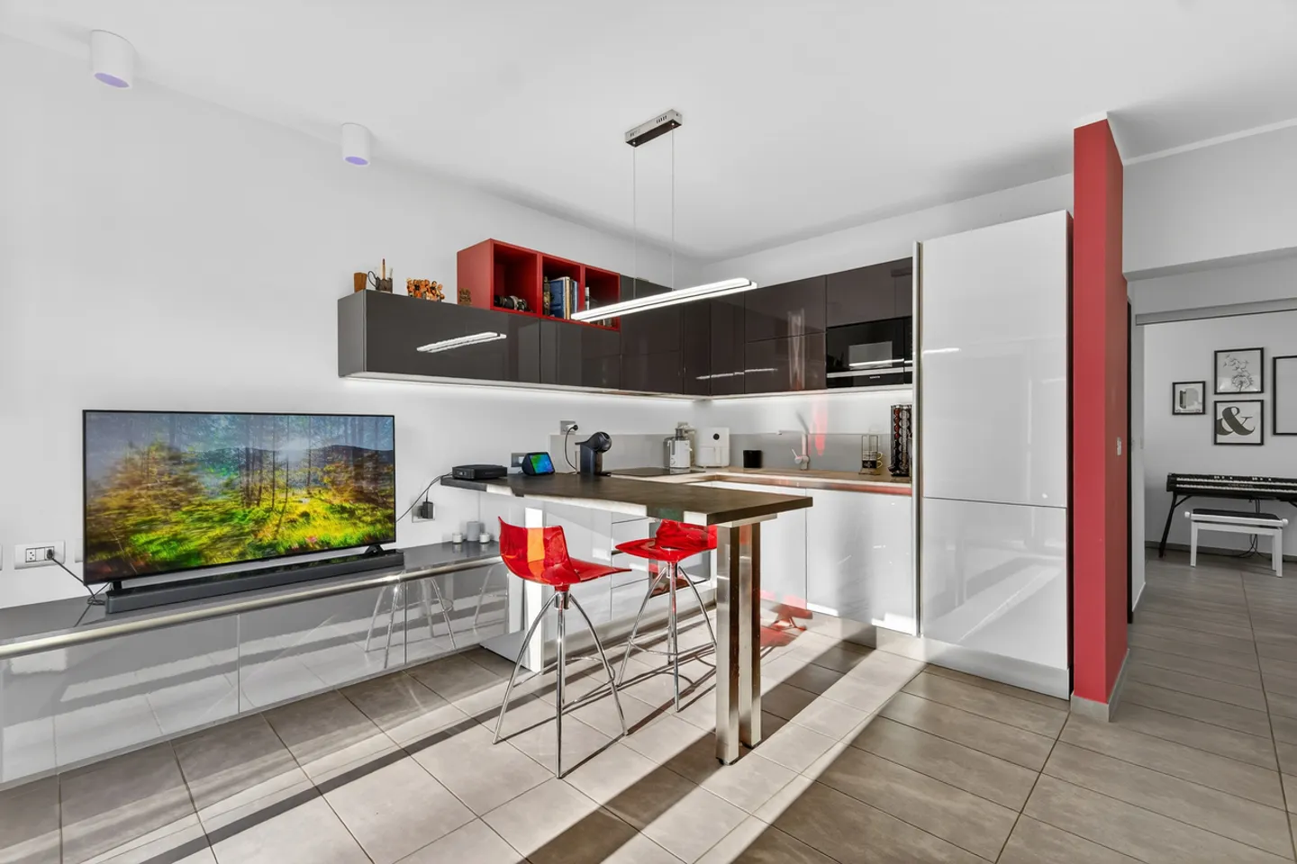 Appartement moderne avec jardin - Photo 6 sur 13