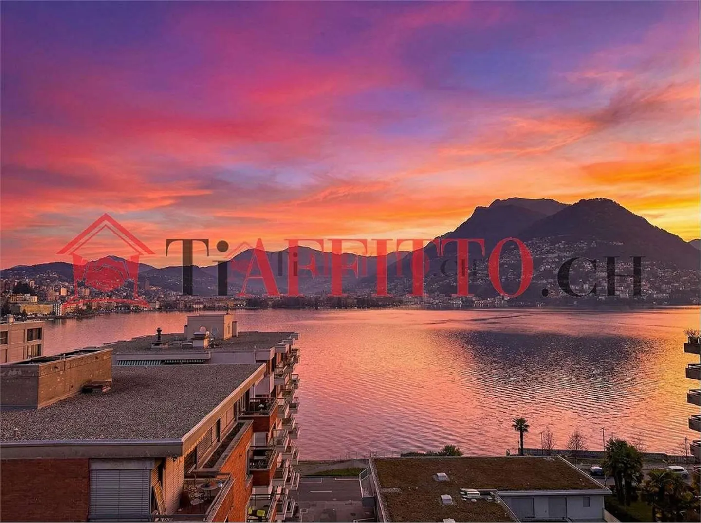 1.5 MEUBLE SUPER VUE LAC A PARADISO - Photo 1 sur 6