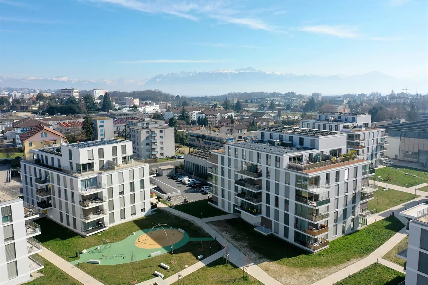 Duplex spacieux à Ecublens - Photo 1 sur 12