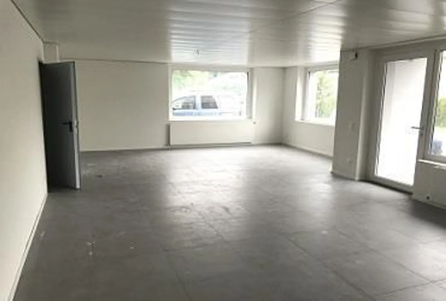 Besazio Büro/Geschäft mit Schaufenstern - Foto 8 von 8