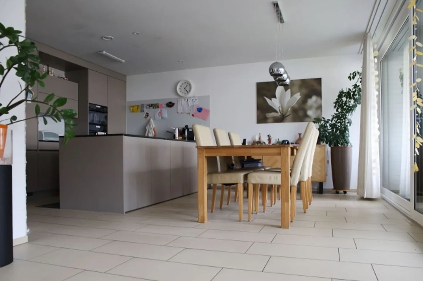 Attractive 4.5-room apartment in a central location in Birr - Photo 3 of 13