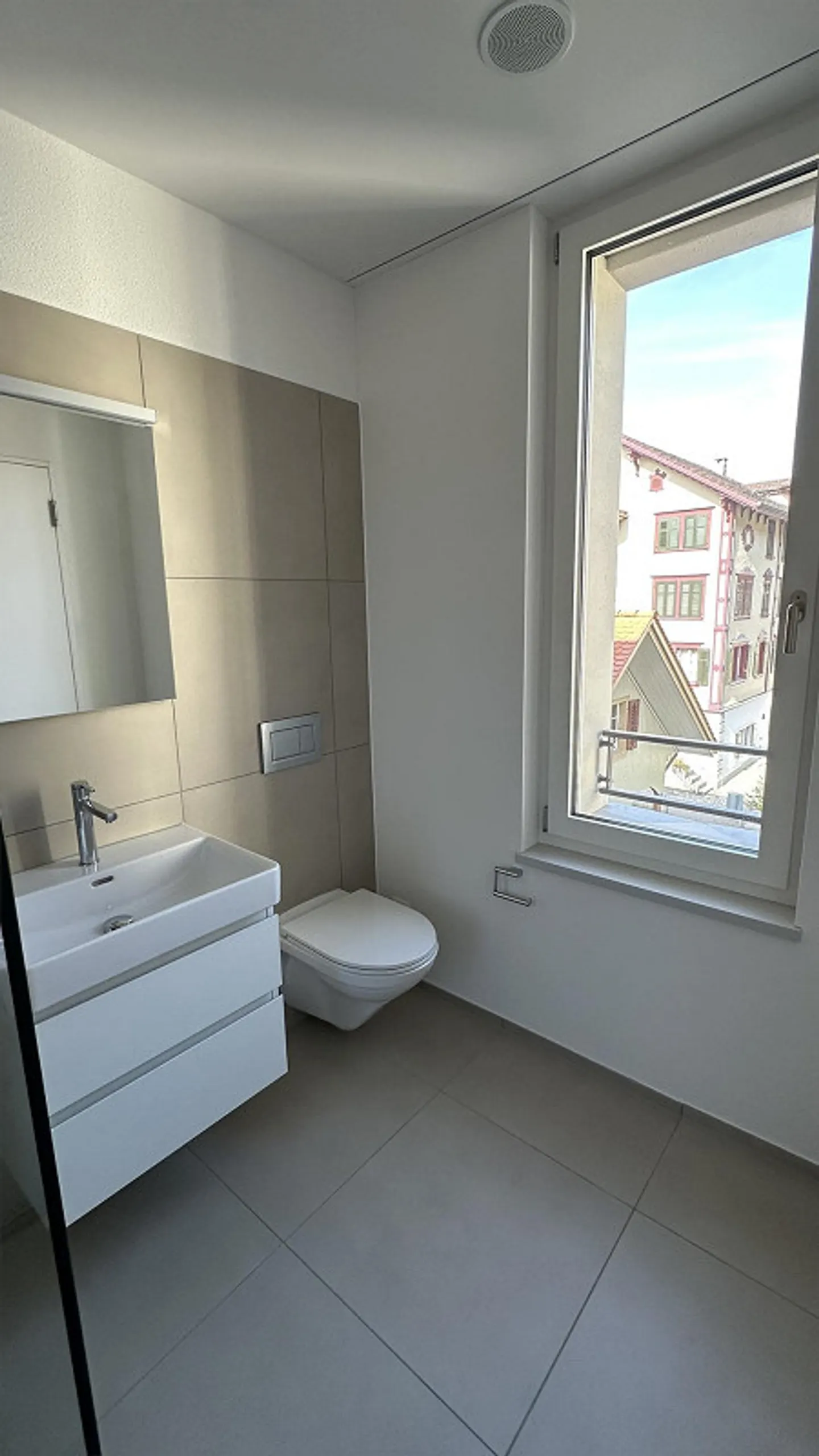 Appartamento moderno di 2,5 stanze nel centro di Sarnen - Foto 9 di 10