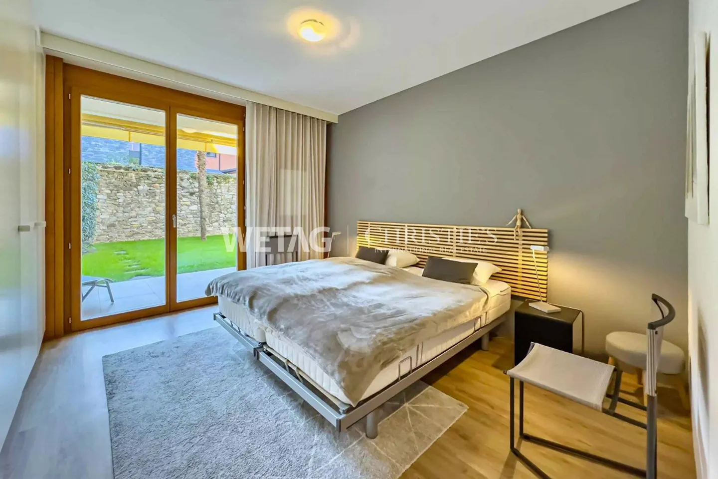 In the heart of Ascona, modern apartment with private garden for sale - Photo 8 of 13