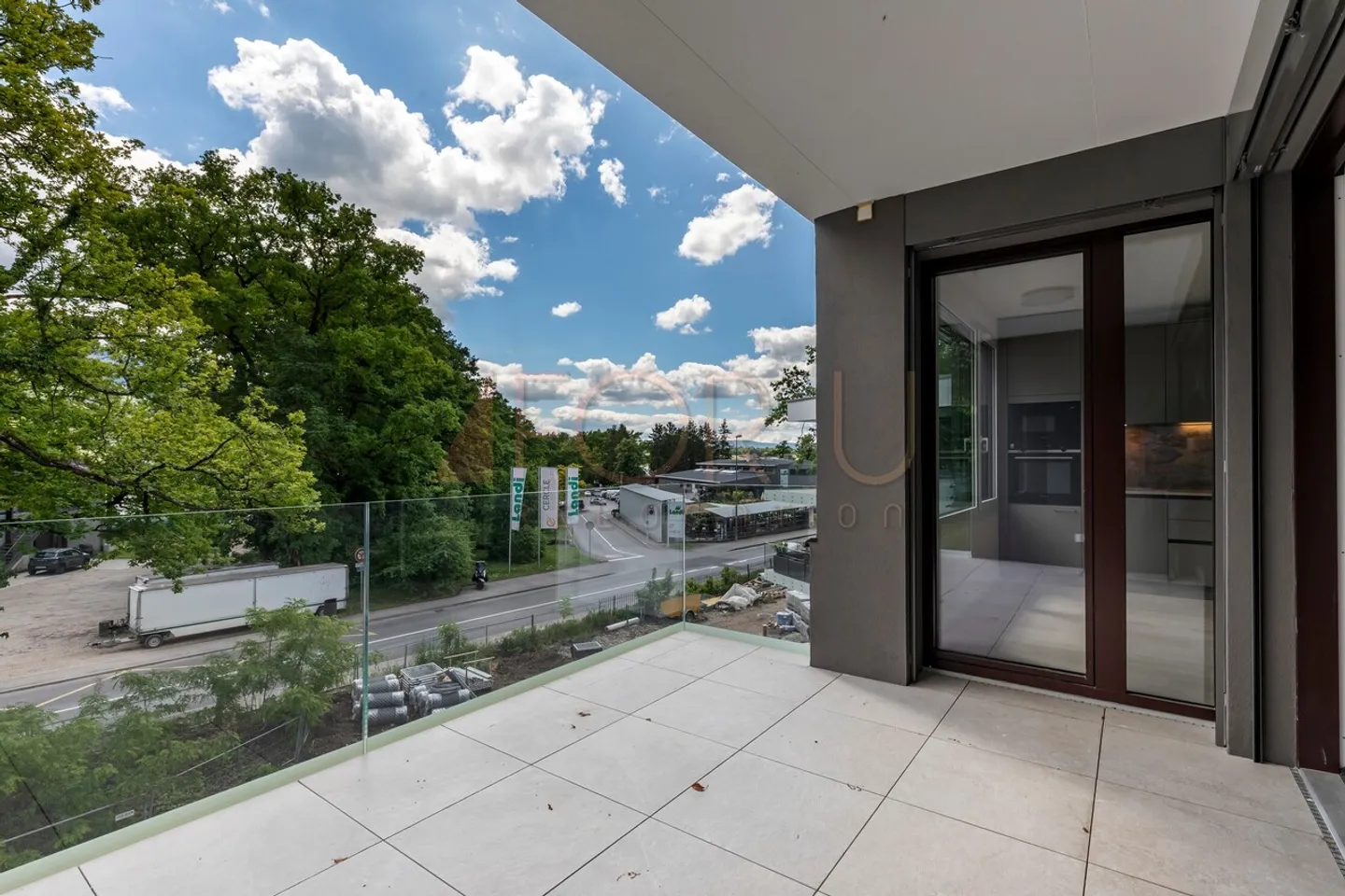 Neues Attique mit Terrasse - Foto 2 von 18