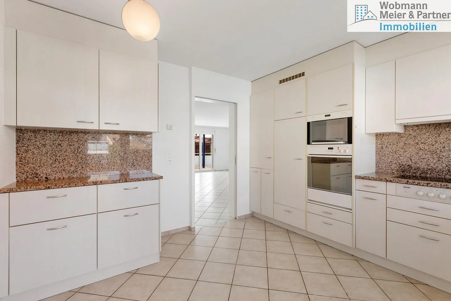 Zentral gelegenes Zuhause mit 3 Balkonen - Photo 4 sur 7
