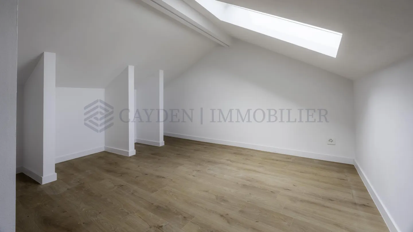 Renoviertes Haus mit Garten und unabhängiger Wohnung - Foto 8 von 11