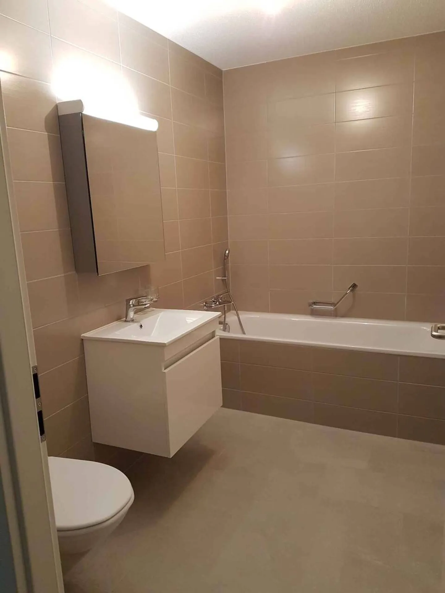 3,5-Zimmer-Wohnung zu vermieten - Foto 4 von 5