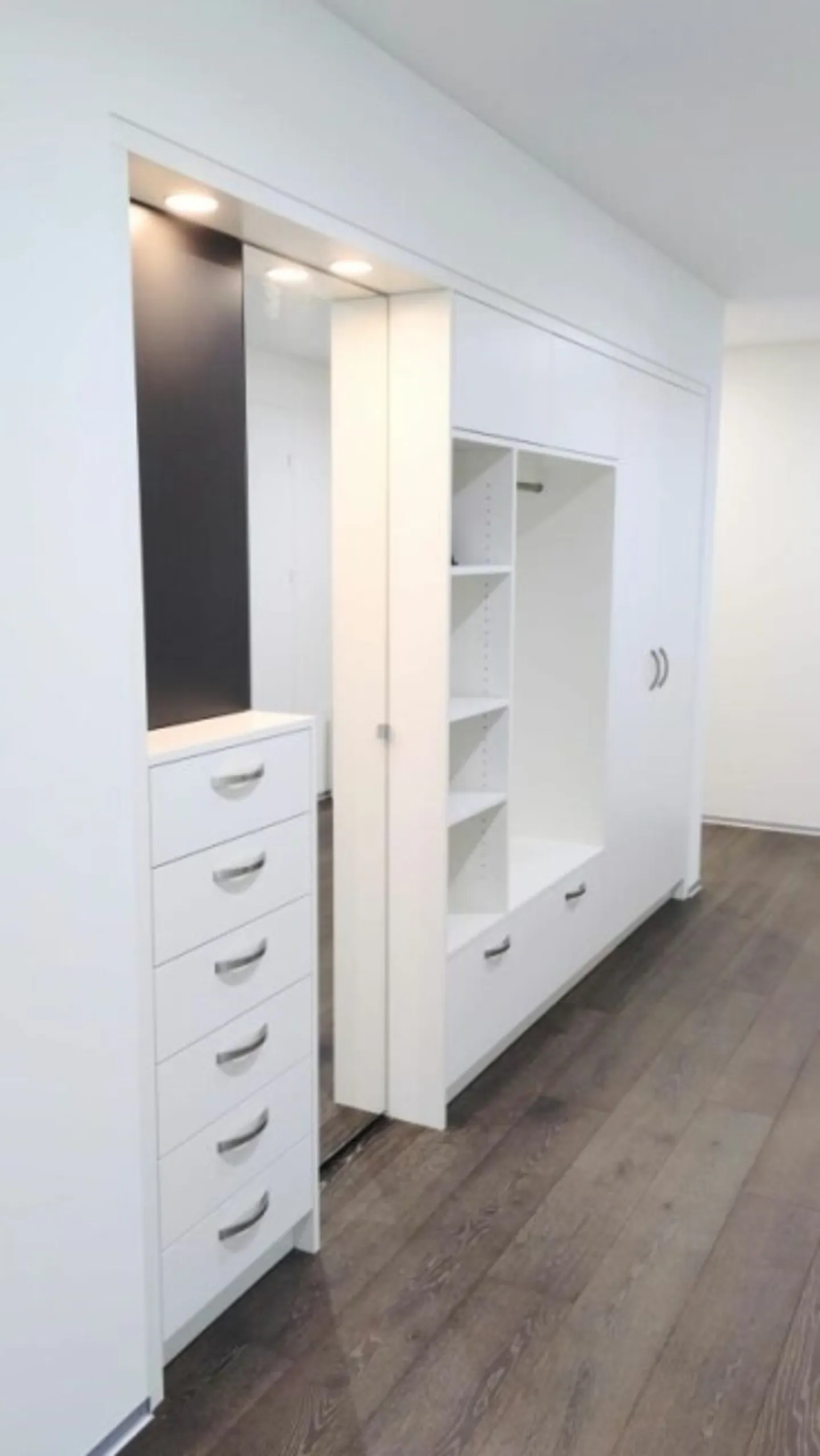 Ländliche Idylle trifft Wohnkomfort: 5.5-Zimmer-Gartenwohnung für ruhige Mieter - Foto 10 von 12