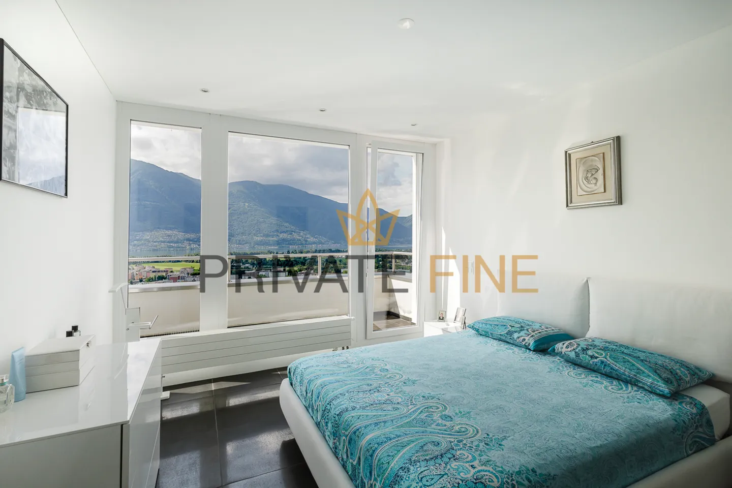 Belle et moderne villa avec vue fantastique sur le lac - Photo 7 sur 11