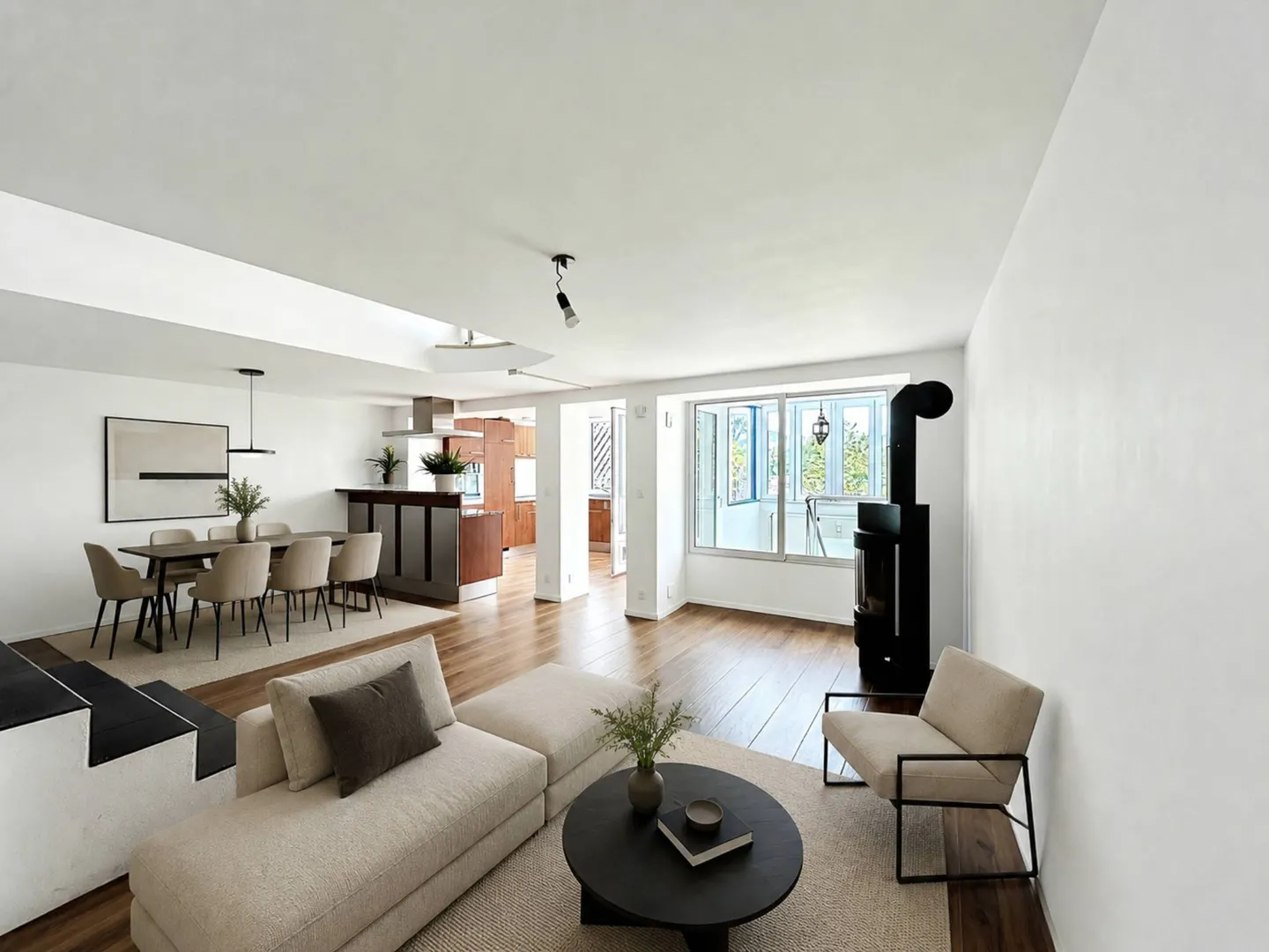 Triplex di 3,5 stanze con terrazze e studio indipendente - Foto 6 di 13