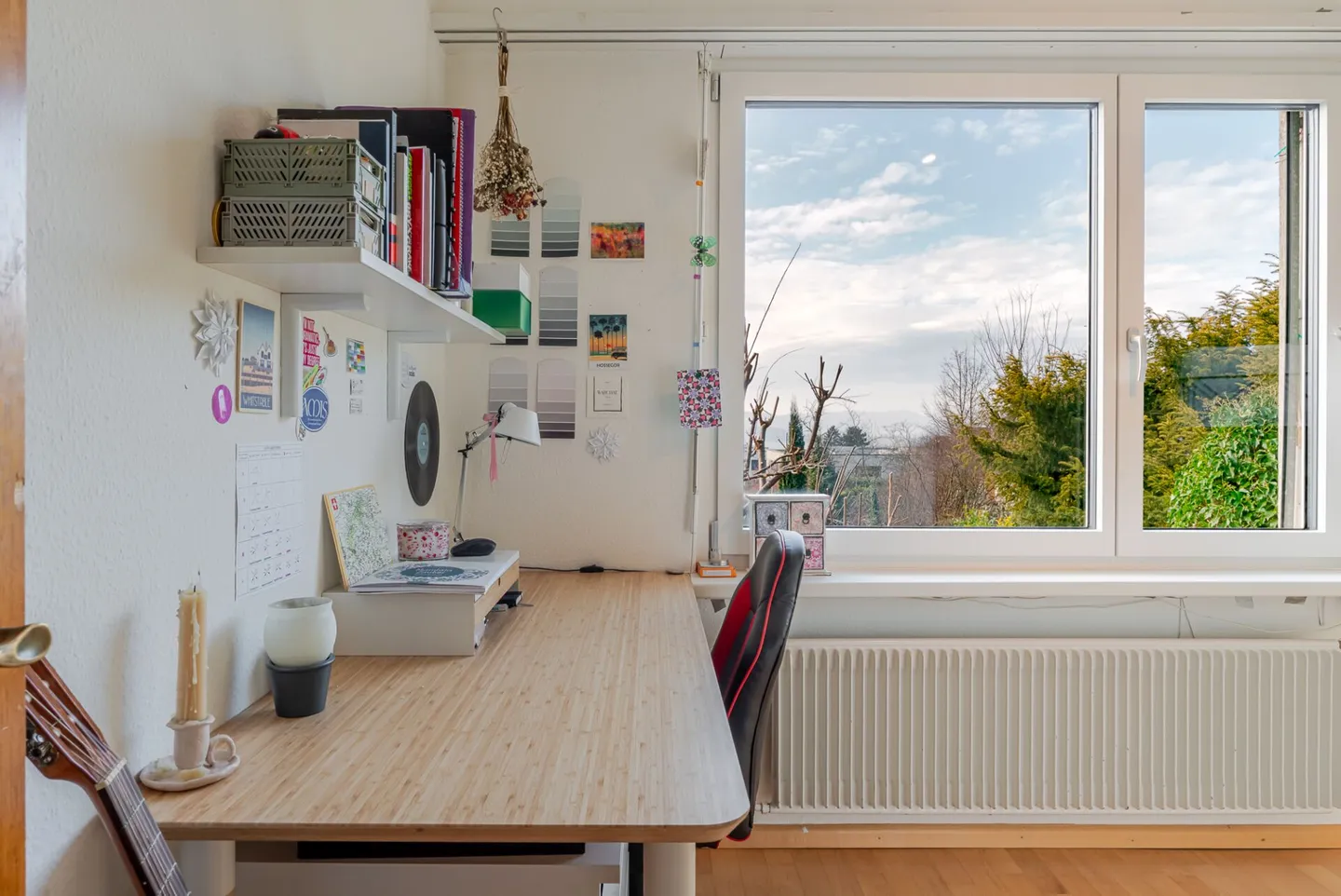 Freistehendes 6.5 Z' Einfamilienhaus mit Doppelgarage an Toplage - Foto 8 di 12