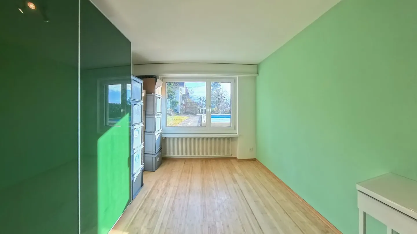 Freistehendes 6.5 Z' Einfamilienhaus mit Doppelgarage an Toplage - Foto 11 di 12