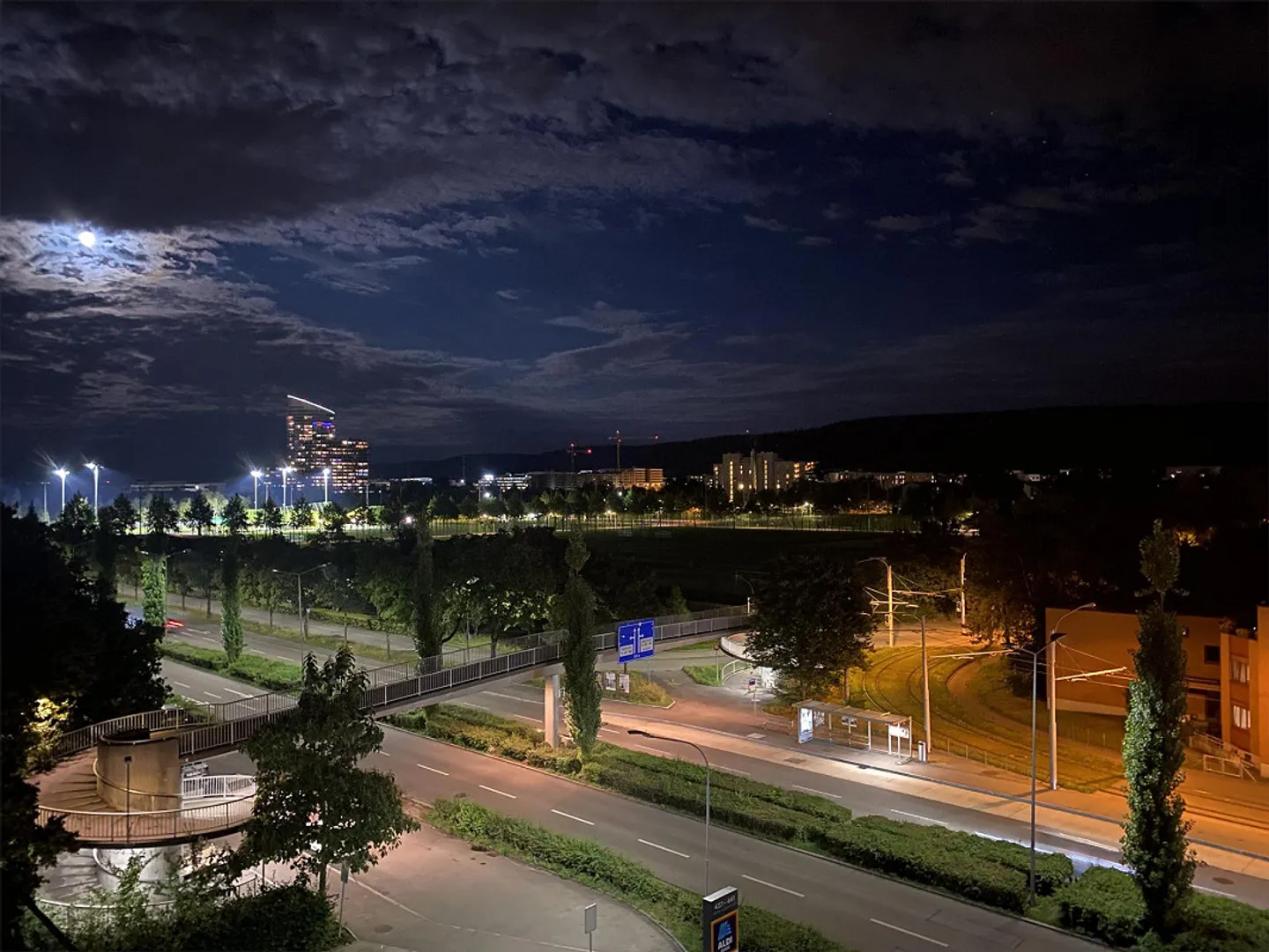 Looking for a new tenant for a 2.5-room apartment with terrace in Zurich - Photo 18 of 20