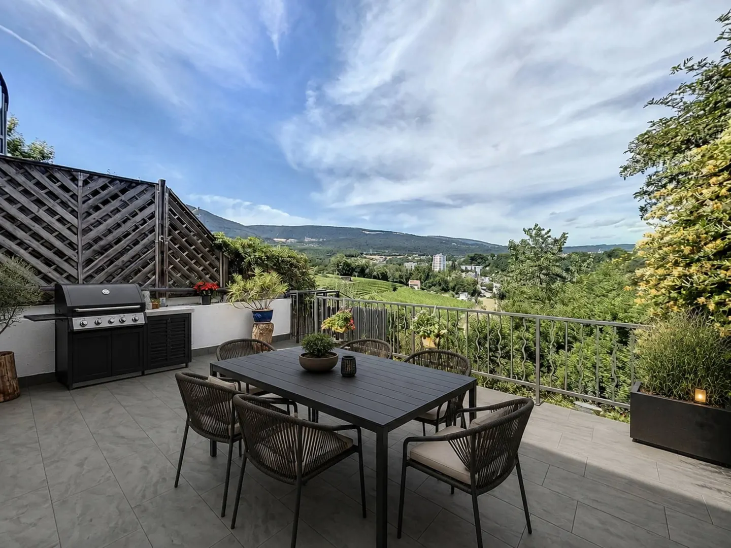 Triplex di 3,5 stanze con terrazze e studio indipendente - Foto 8 di 13
