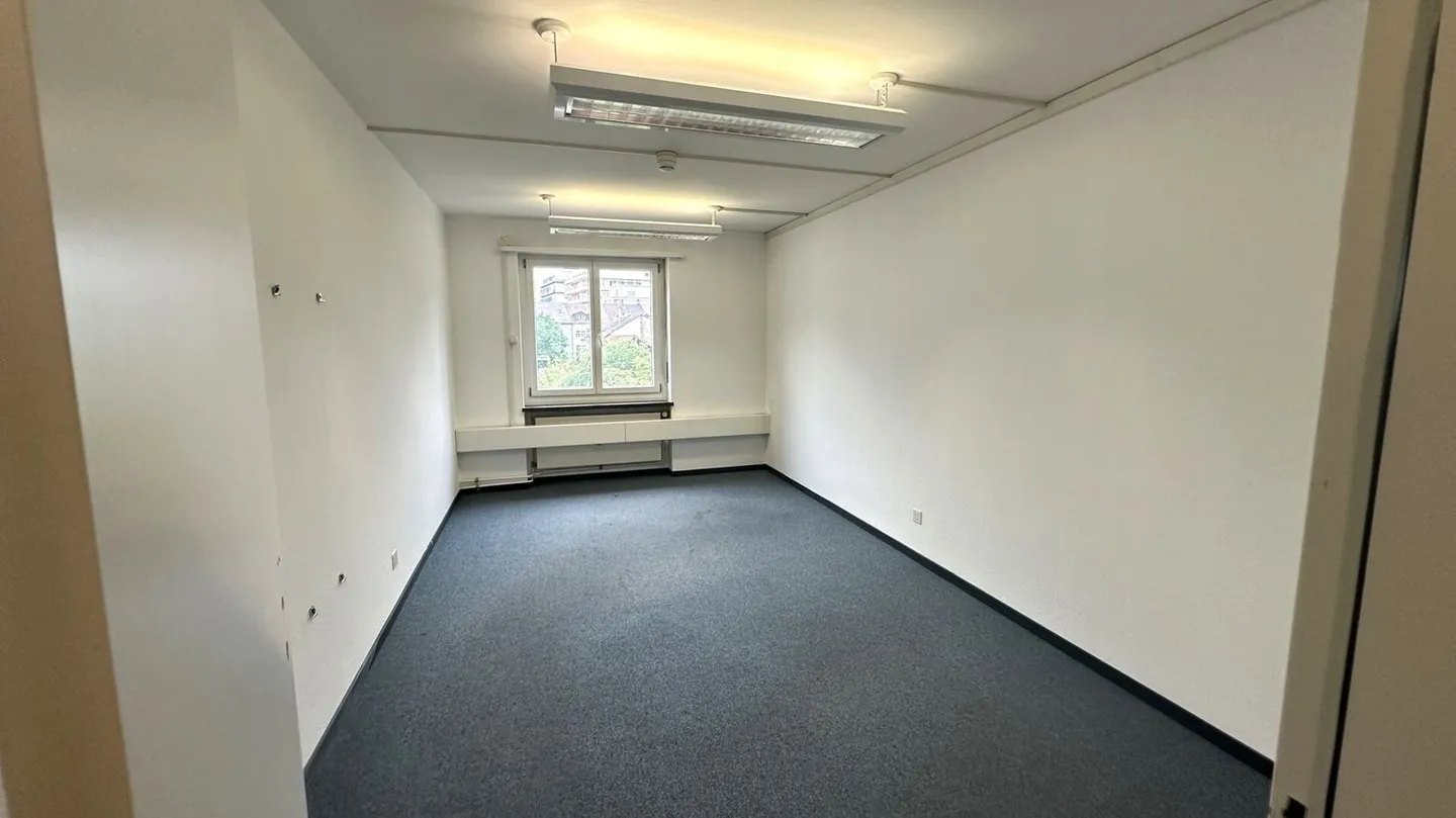 Grosszügige Bürofläche bei der Messe Basel zu vermieten - Foto 6 von 9