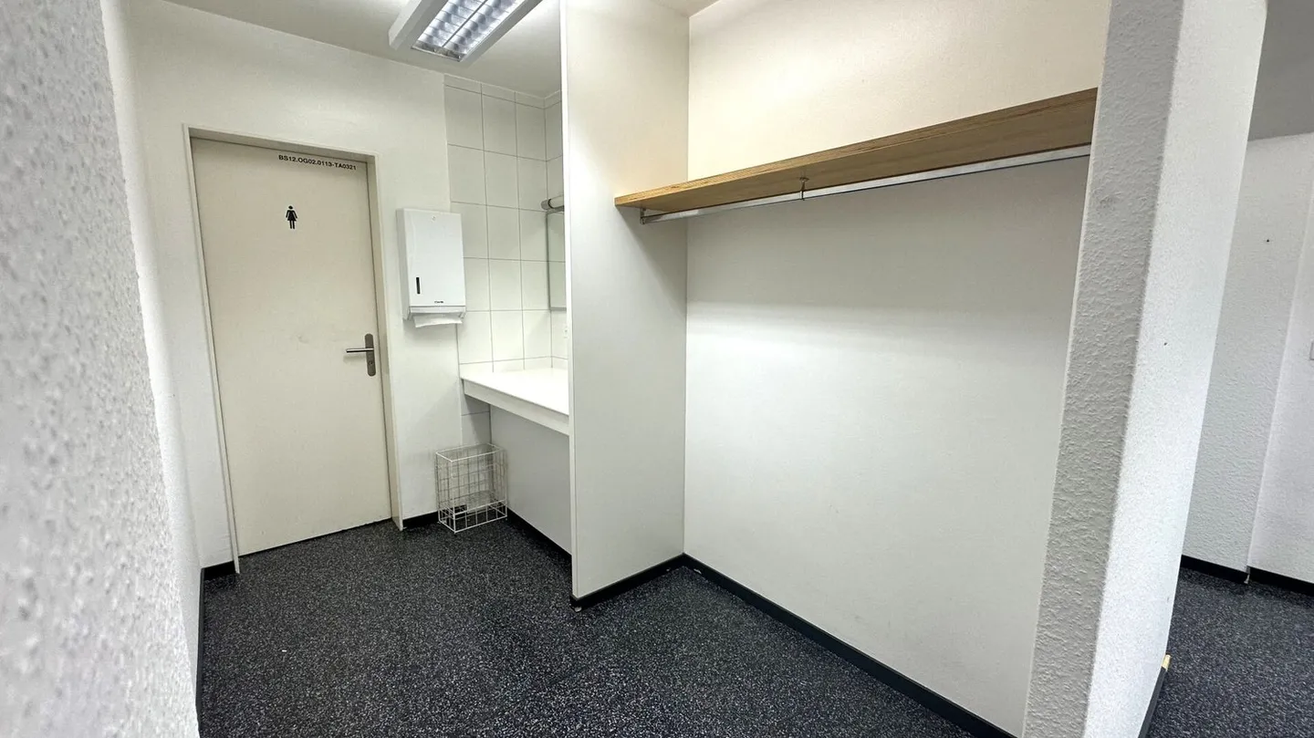 Grosszügige Bürofläche bei der Messe Basel zu vermieten - Foto 9 von 9