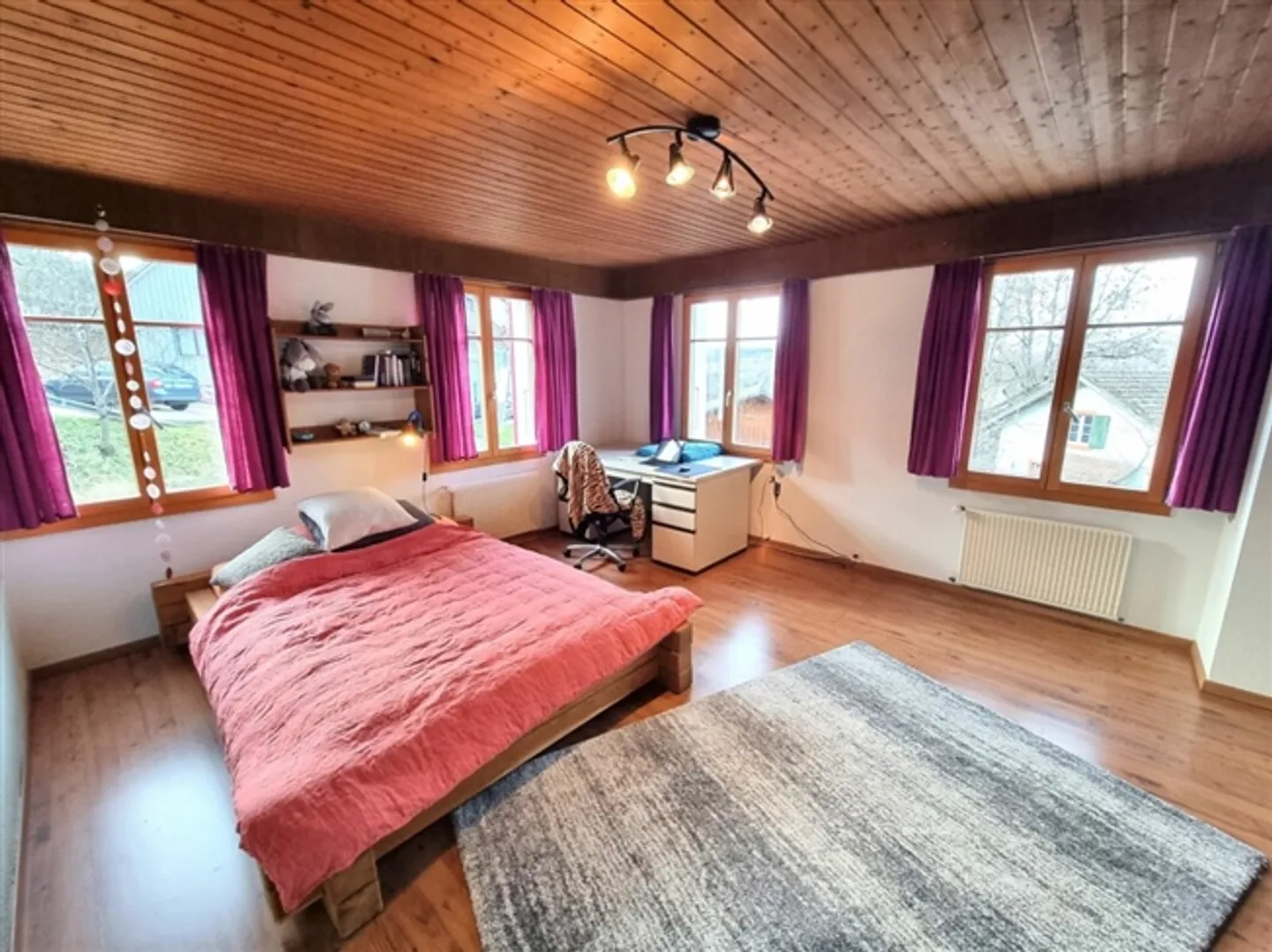 Beautiful property with great potential - Photo 8 of 20