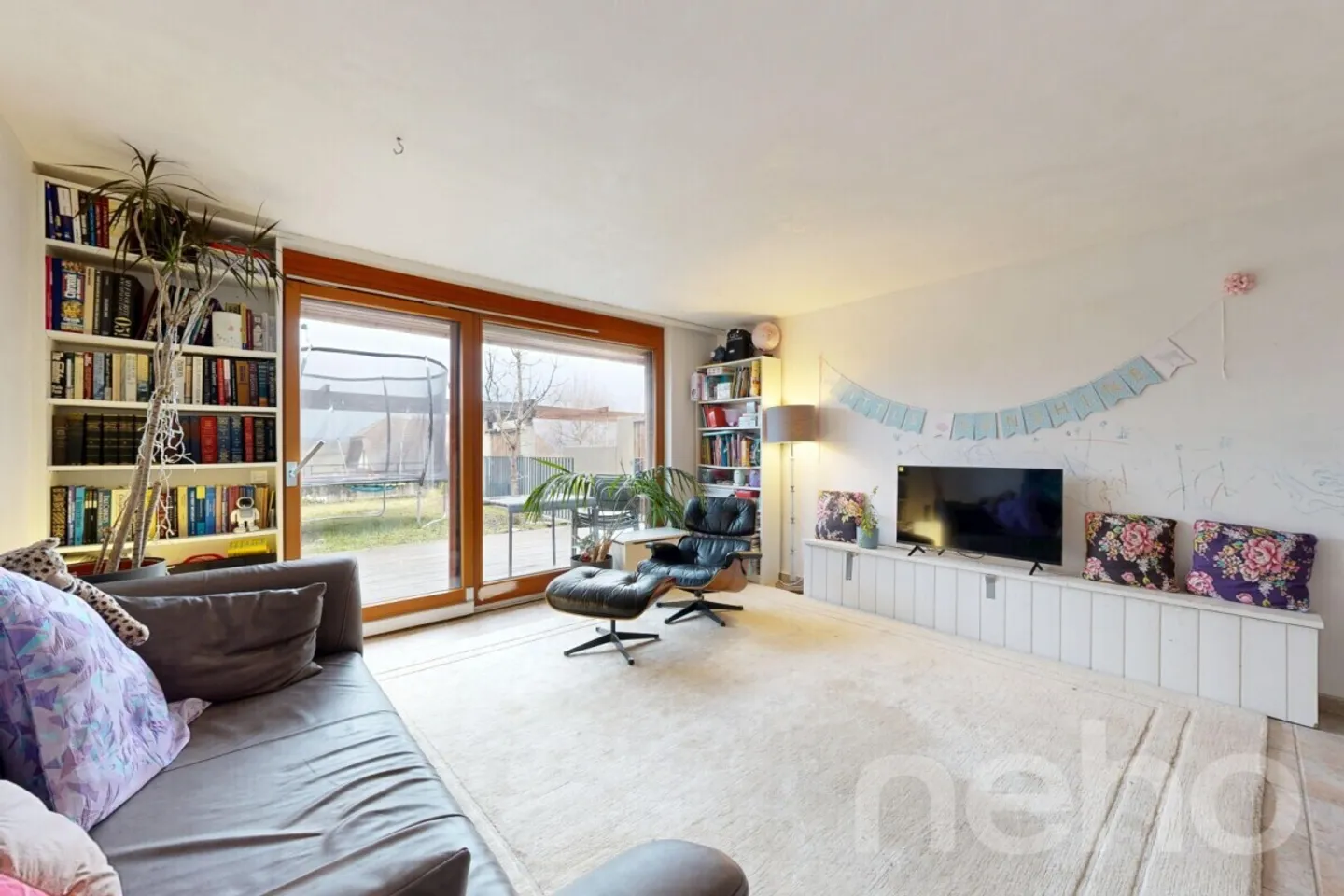 Maison de ville dans un quartier familial avec terrasse et jardin - Photo 2 sur 12