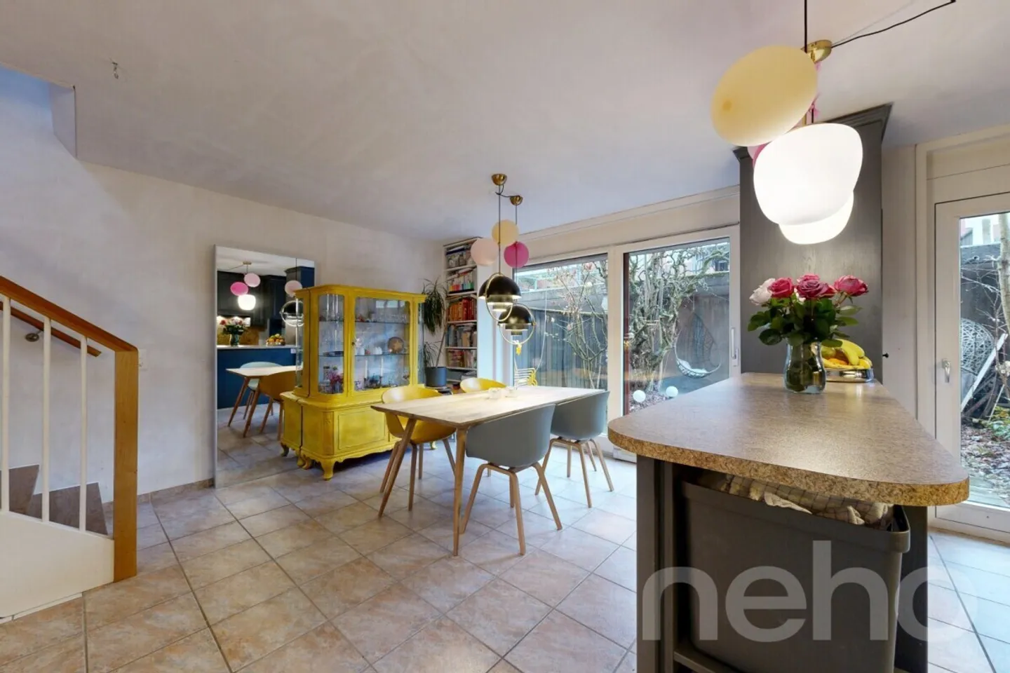 Maison de ville dans un quartier familial avec terrasse et jardin - Photo 5 sur 12